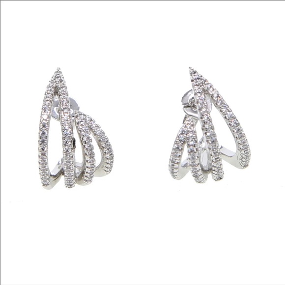 🔥CLEARANCE🔥CZ luxury earrings - Picture 2 of 5